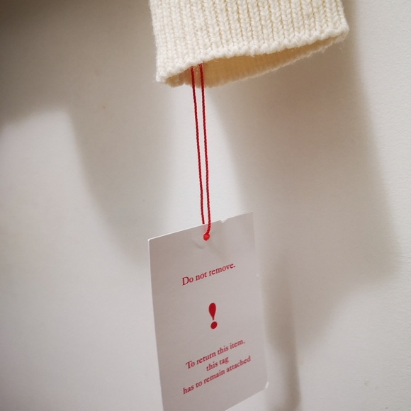 Brand new Square neck sweater, openwork puffy sleeves form Rouje. - Picture 7 of 10